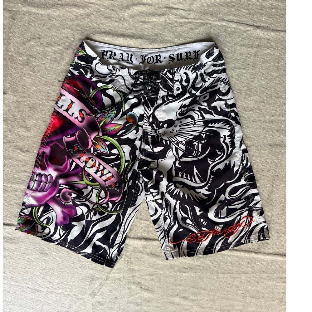 Y2K Ed Hardy Pray For Surf Board Shorts Size 30 Skull Gothic Vintage Tattoo Art